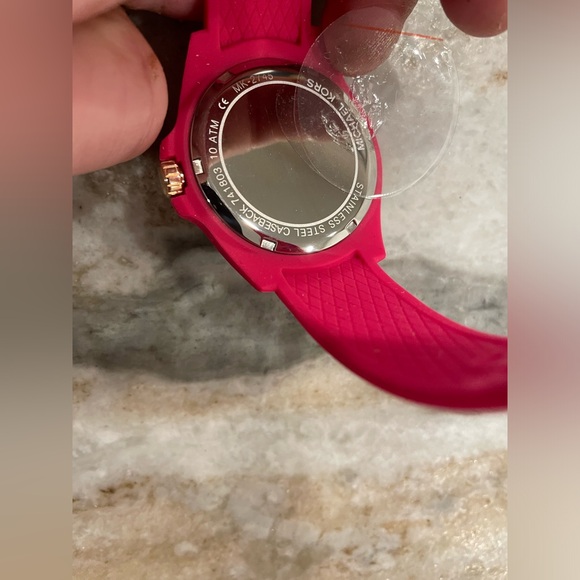 NWOT Michael Kors Womens MK2745 Bradshaw Pink Silicone Strap Watch - Picture 6 of 7